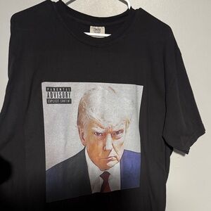 Black Donald Trump Mugshot Crew Neck T-Shirt.. Never Worn. Size XL